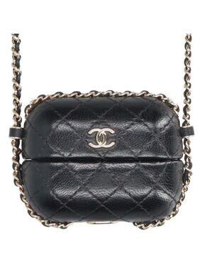 Chanel Airpods Pro Case Quilted CC Logo Messenger